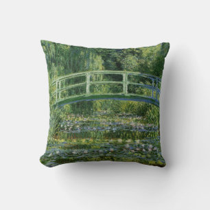 Claude Monet Water Lilies und Japanische Brücke Kissen