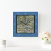 Claude Monet Water Lily Pond (Japanische Brücke) Quadratische Wanduhr (Zuhause)
