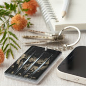 Clawed hero schlüsselanhänger (Vorderseite rechts)