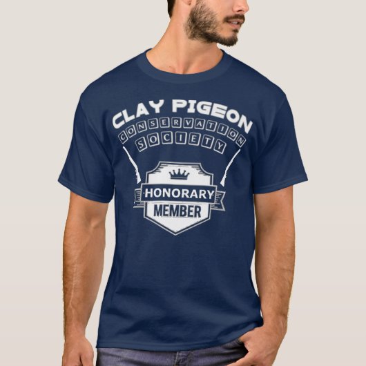 Clay Pigeon Conservation Society Mitglied Funny T-Shirt (Vorderseite)