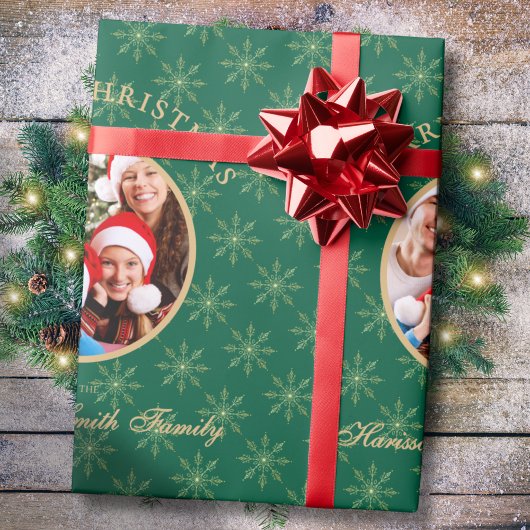 Clean Forest Green Gold Snowflakes Weihnachten Geschenkpapier