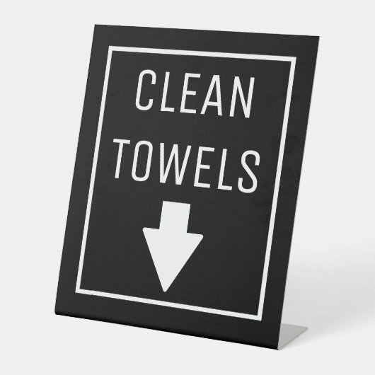 CLEAN TOWELS SOCKELSCHILD (Vorderseite)