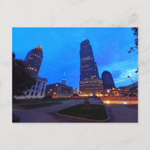 Cleveland city center at night postkarte