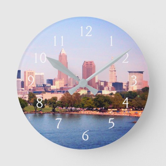Cleveland Lakeview Runde Wanduhr (Vorderseite)