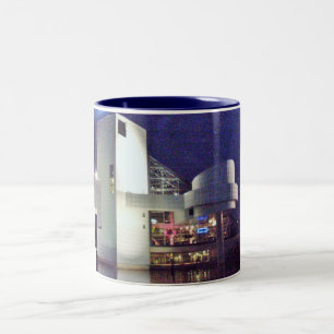 CLEVELAND OHIO ZWEIFARBIGE TASSE