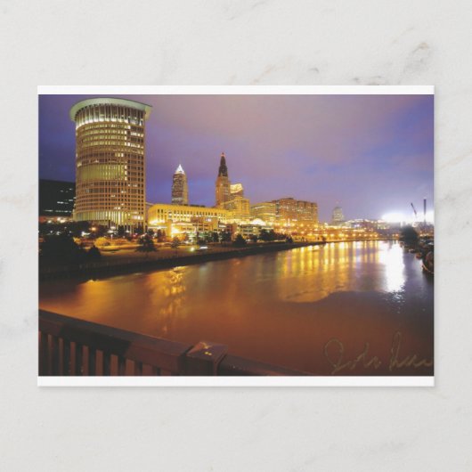 Cleveland Skyline bei Nacht Postkarte (Vorderseite)