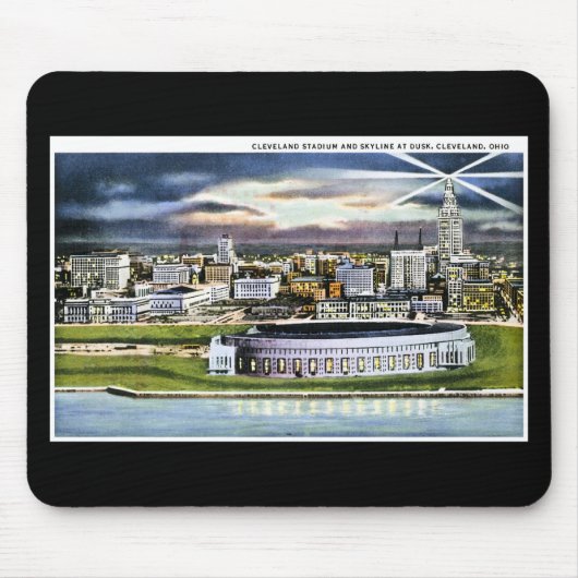 Cleveland Stadium-Skyline an der Dämmerung, Mousepad (Vorne)