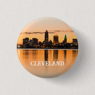 Cleveland Stadt Ohio Sonnenuntergang Skyline Fluss Button