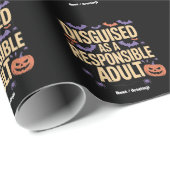 Cleverly Disguised as a Responsible Adult Funny Geschenkpapier (Rolleneckpunkt)