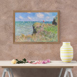 Cliff Walk in Pourville von Claude Monet Poster<br><div class="desc">Der Cliff Walk bei Pourville von Claude Monet besticht durch die Umgebung des Fischerdorfes Pourville in Normandie und zwei junge Frauen spazieren in Cliff Walk bei Pourville. Das Gras, das aus kurzen, gedrehten Pinselstrichen besteht, scheint in der Brise zu klopfen, und subtil modifizierte Versionen der gleichen Striche und Farbtöne deuten...</div>