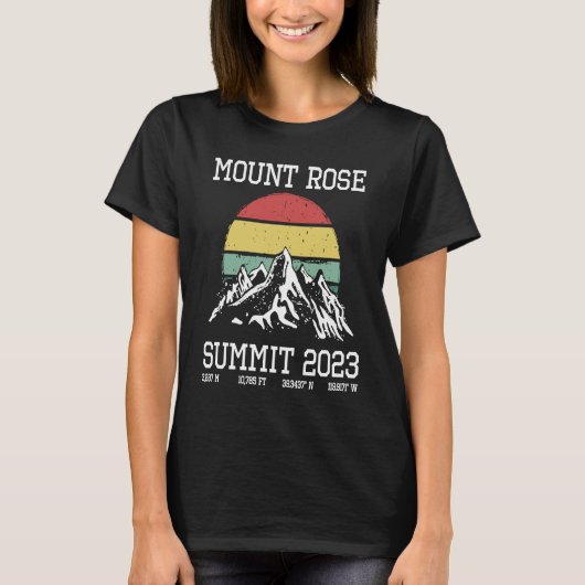 Climbed Mount Rose Summit Club Hike Nevada Hiking T-Shirt (Vorderseite)