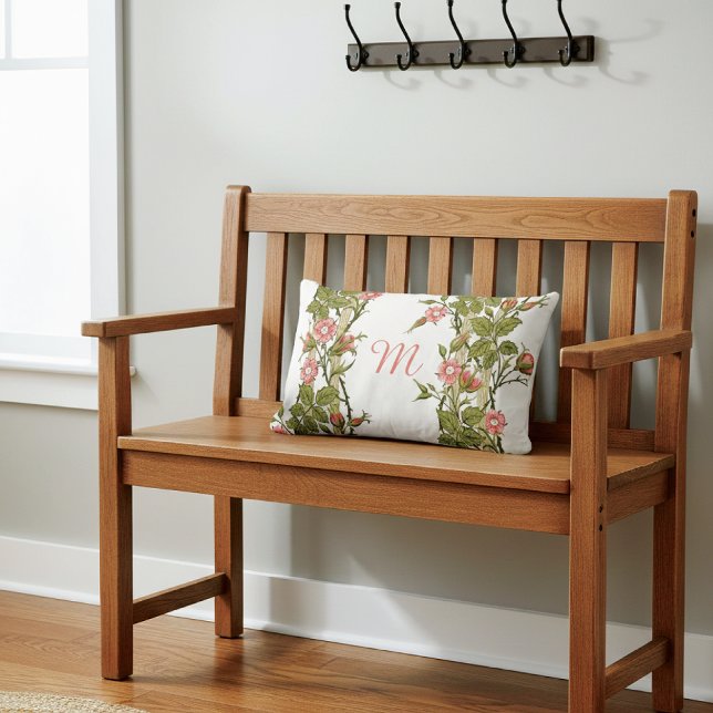 Climbing Pink Roses Trellis Monogram Lendenkissen (Von Creator hochgeladen)