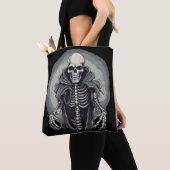 Cloaked Cadaver Tasche (Von Nahem)