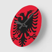 Clock Albanian Double Headed Eagle Red and black Runde Wanduhr (Winkel)