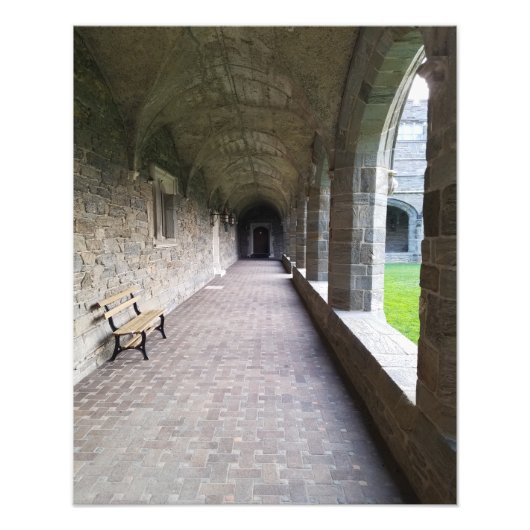 Cloister der Uni Bryn Mawr Fotodruck (Vorne)