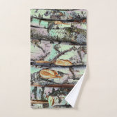 Close-up scene of birch log stumps, rustic charm badhandtuch set (Handtuch)