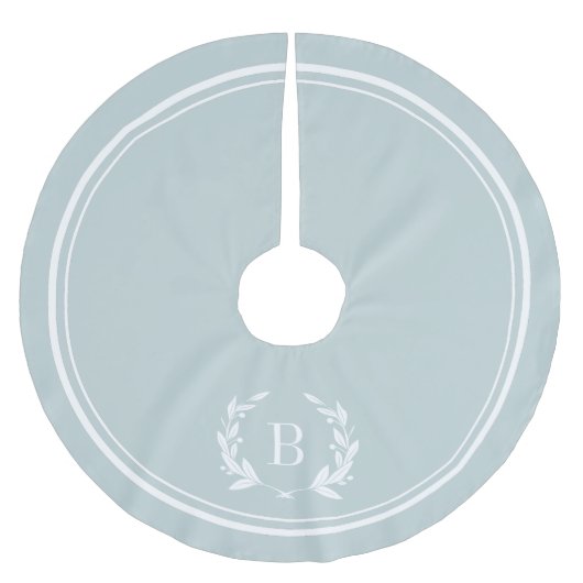 Cloud Blue Stripes and Wreath Monogram Tree Skirt Polyester Weihnachtsbaumdecke (Vorderseite)