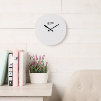 Cloud Dancer Farbe Weiß Neutral Grau Schlicht Große Wanduhr