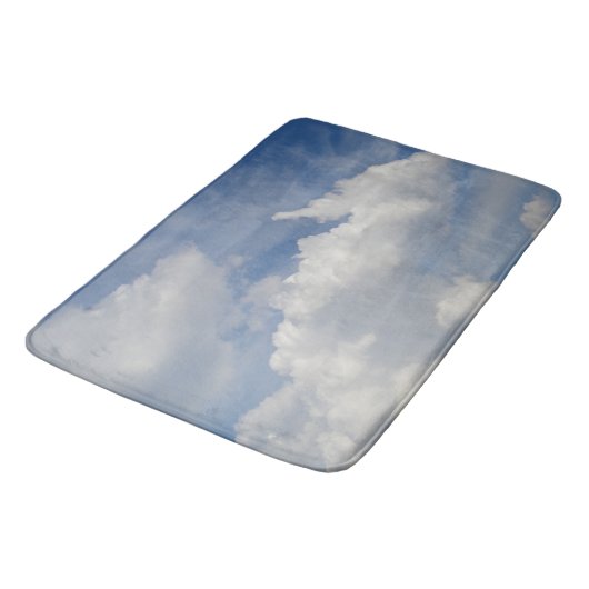 Cloud Dreamer Bath Mat Badematte (Schrägansicht)