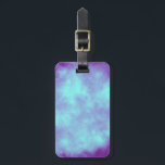 Cloud-Effekt lila Sturm Gepäckmarke Gepäckanhänger<br><div class="desc">Lila Sturmwolkeneffekt Gepäckmarke Farbenwürfel mit einem einfachen Sturmwolkeneffekt mit farbenfrohen Filtern. Wäre sowohl für einen Urlaub im Zuhause oder im Ausland, für einen Geschäftsmann oder eine Geschäftsfrau, einen geliebten aufgrund von Reisen, eine Geschäftsreise oder für jeden. Fügen Sie Ihre oder Familiendetails für diese besondere Touch auf die Rückseite. Karo in...</div>
