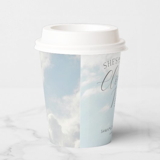 Cloud Nine Blue Cloudy Sky Modernes Brautparty Pappbecher (Rechts)