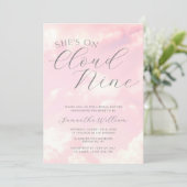 Cloud Nine Cloudy Sky Minimalistisches Brautparty Einladung (Stehend Vorderseite)