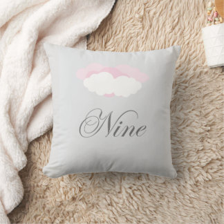 Cloud Nine Positives Gefühl Rosa und Grau Text Kissen