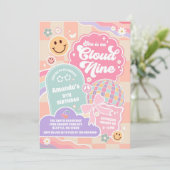 Cloud Nine Retro Groovy Daisy 9th Birthday Invitat Einladung (Stehend Vorderseite)