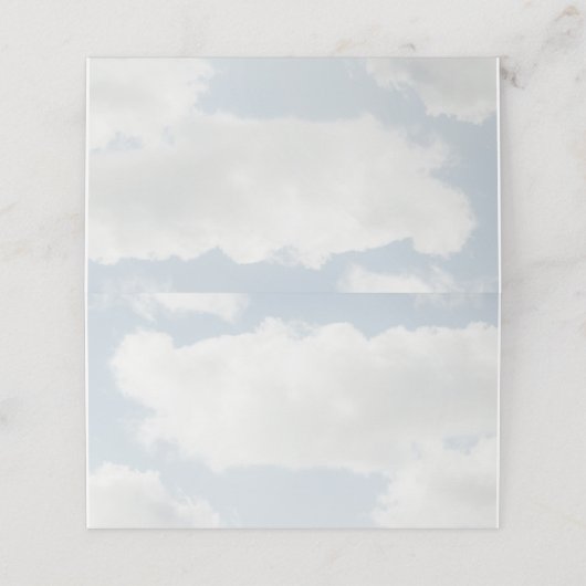 Cloud Nine Theme Sie ist auf Cloud 9 Party Platzkarte (Außenseite Aufgefaltet)