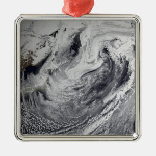 Cloud-Simulation eines Single-Tages Silbernes Ornament