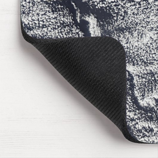 Cloud-Vorstöße gegen Cheju Do, Südkorea 2 Mousepad (Ecke)