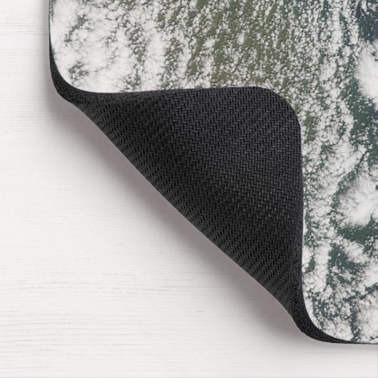 Cloud-Vorstöße von Cheju Do, Südkorea Mousepad (Ecke)
