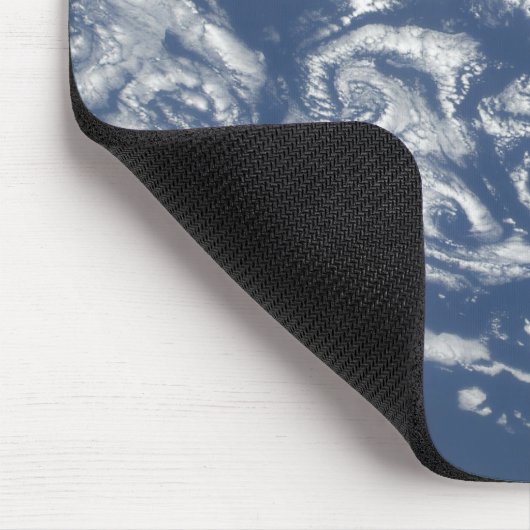 Cloud-Vortex-Straßen vor der Küste Mousepad (Ecke)