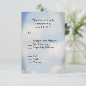 Cloud Wedding RSVP Karte (Stehend Vorderseite)