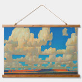 Cloud World von Maynard Dixon Wandteppich Mit Holzrahmen (Vorne)
