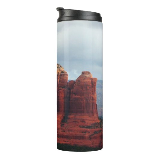 Cloudy Coffee Pot Rock in Sedona Arizona Thermosbecher (Nach rechts gedreht)