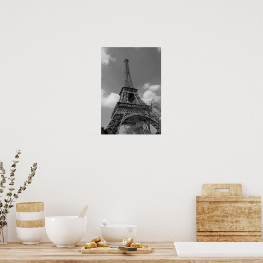 Cloudy Eiffel in Schwarz/Weiß, 2015 Poster (Küche)