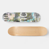Cloudy People sammelt Kunstwerke Skateboard (Horizontal)