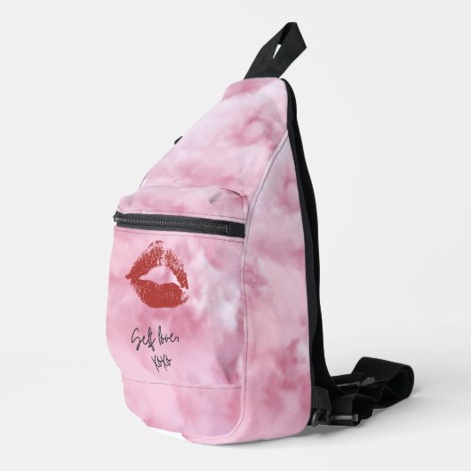 Cloudy Pink Crossbody Bag (Rechte Ecke)