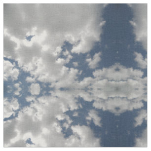 Cloudy Skies Gemustertes Gewebe Stoff