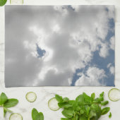 Cloudy Skies Kitchtuch Handtuch (Gefaltet)