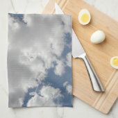 Cloudy Skies Kitchtuch Handtuch (Viertel Falte)