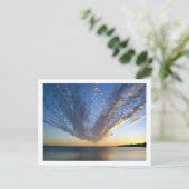 Cloudy Sunset Postcard Postkarte (Stehend Vorderseite)