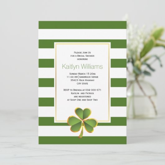 Clover, grüne Streifen irisches Brautparty Einladung (Stehend Vorderseite)