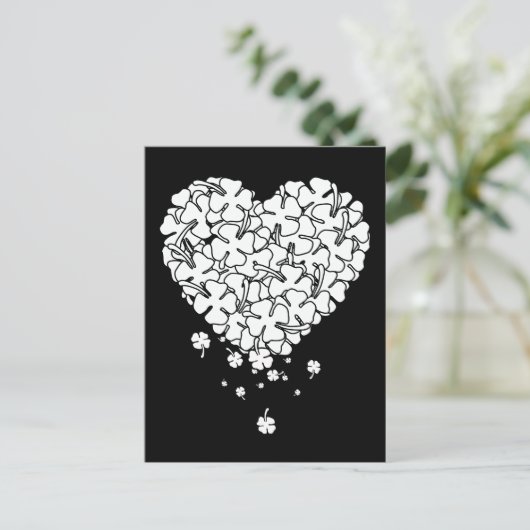 Clover Heart Postkarte (Stehend Vorderseite)