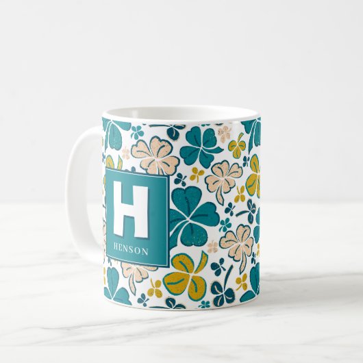 Clover Kleeblatt Mit Monogramm St. Patrick`s Day Kaffeetasse (Vorderseite Links)