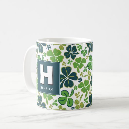 Clover Kleeblatt Mit Monogramm St. Patrick`s Day Kaffeetasse (Vorderseite Links)