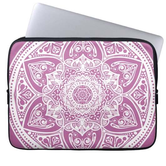 Clover Mandala Laptopschutzhülle (Vorderseite)