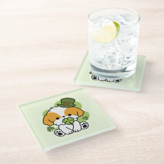 Clover Pup Liebe - St. Patrick's Day Dog Design Glasuntersetzer (Schrägansicht)