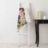 Clown, der einer Frau Blume auf dem Pferd übergibt Sherpadecke (Beispiel)